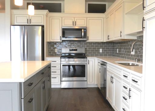 Large Two Bed/Bath at The Reserve #340 – photo 1