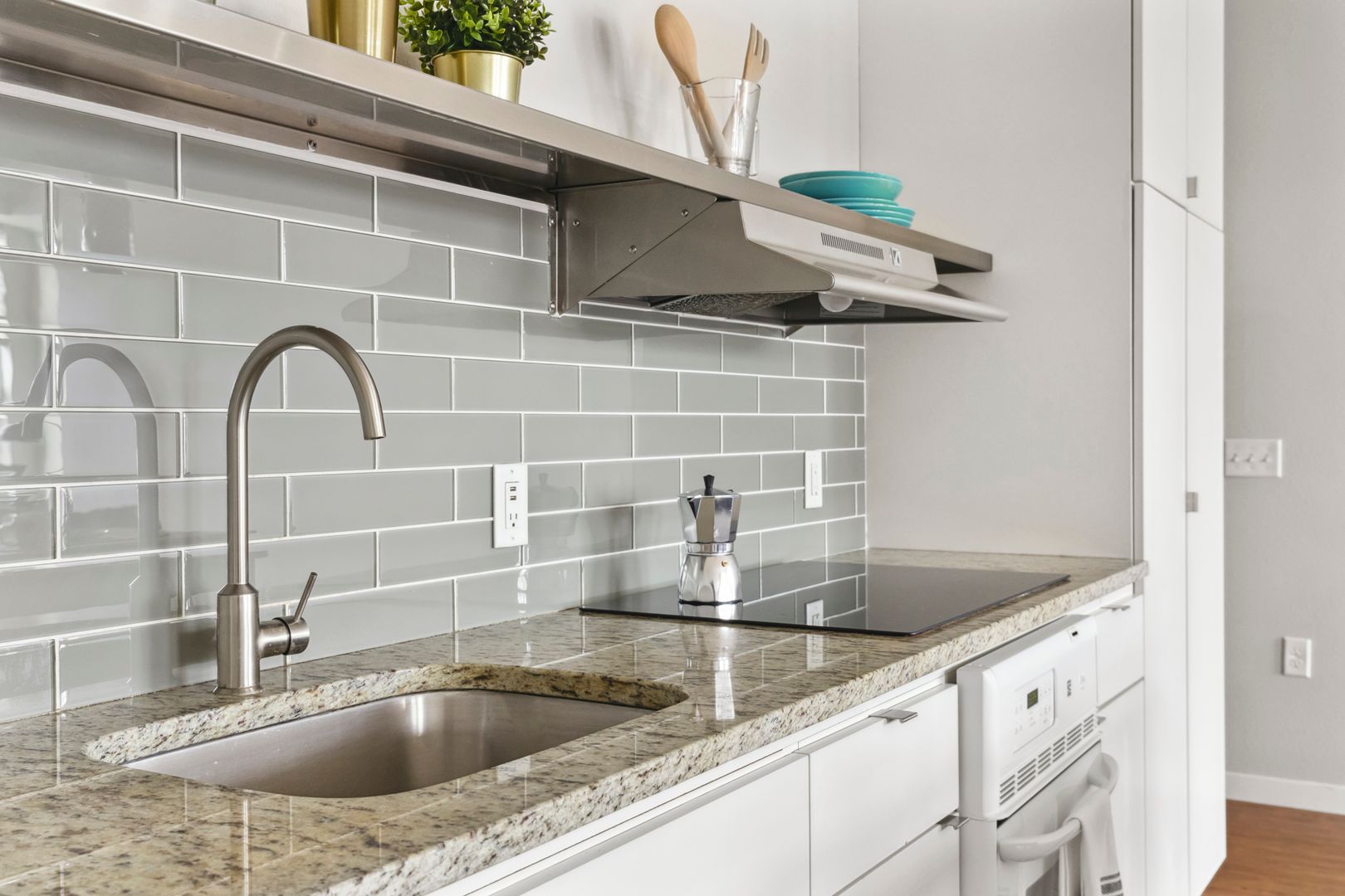 Minneapolis Apartment: 4556 46th Avenue S