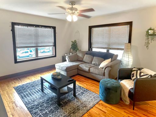 Front Corner One Bedroom Apartment: The Stratford Flats Apartment! – photo 1