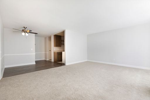 Updated Corner 1BR at Lake West on France! *4D Income Restriction* 3050-201 – photo 1