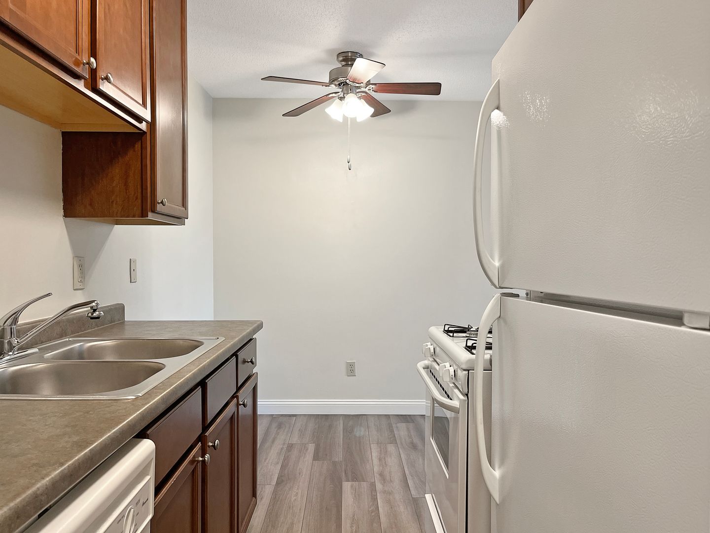 Minneapolis Apartment: 3029 France Avenue South