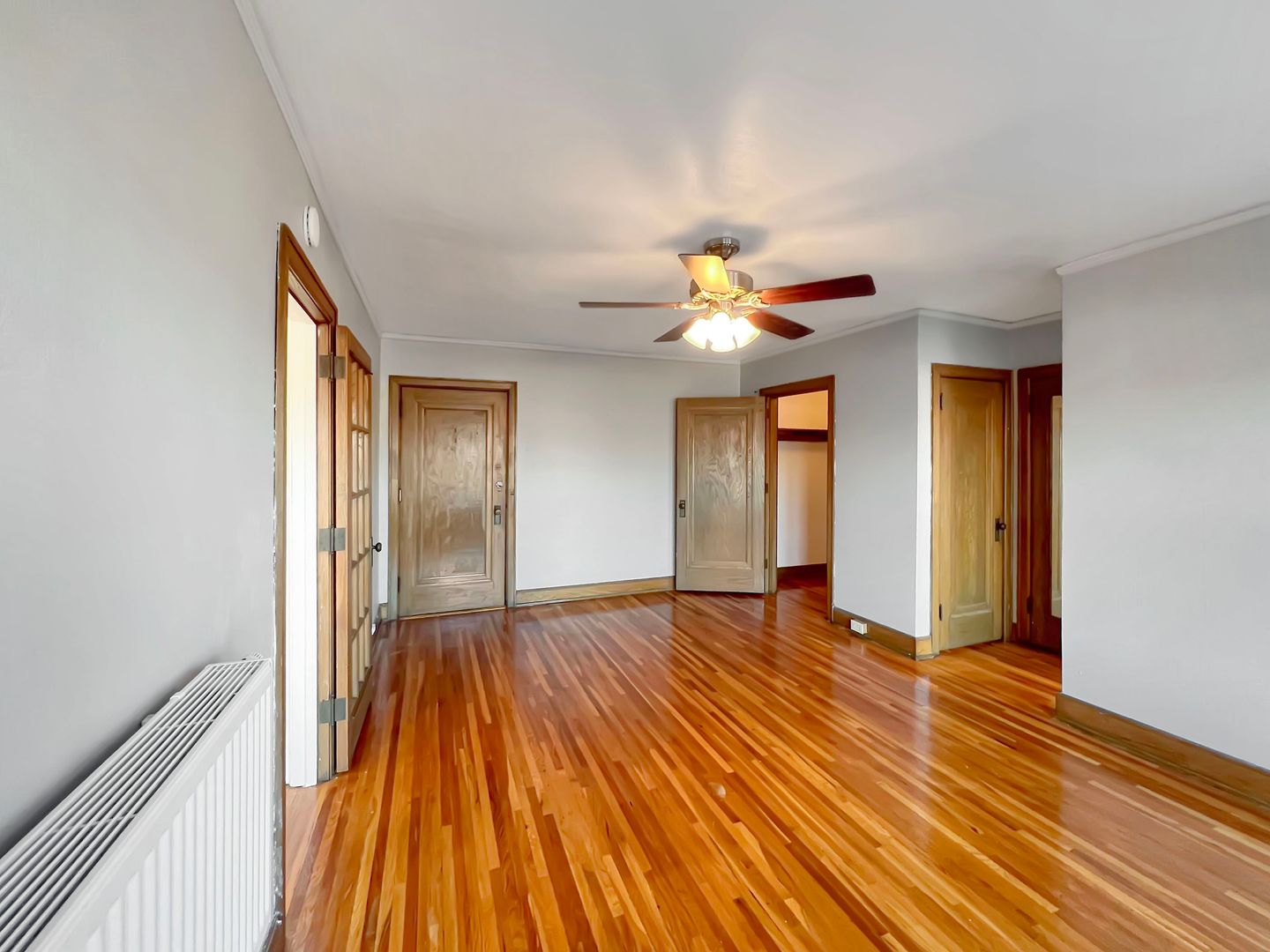 St. Paul Apartment: 1299 Grand Ave