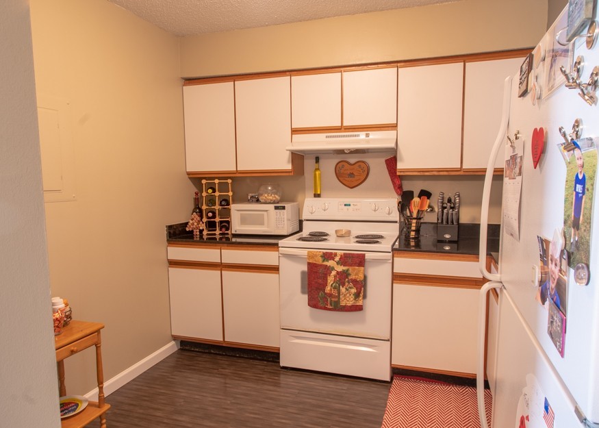 Rosemount Townhome: 14600 Shannon Pkwy