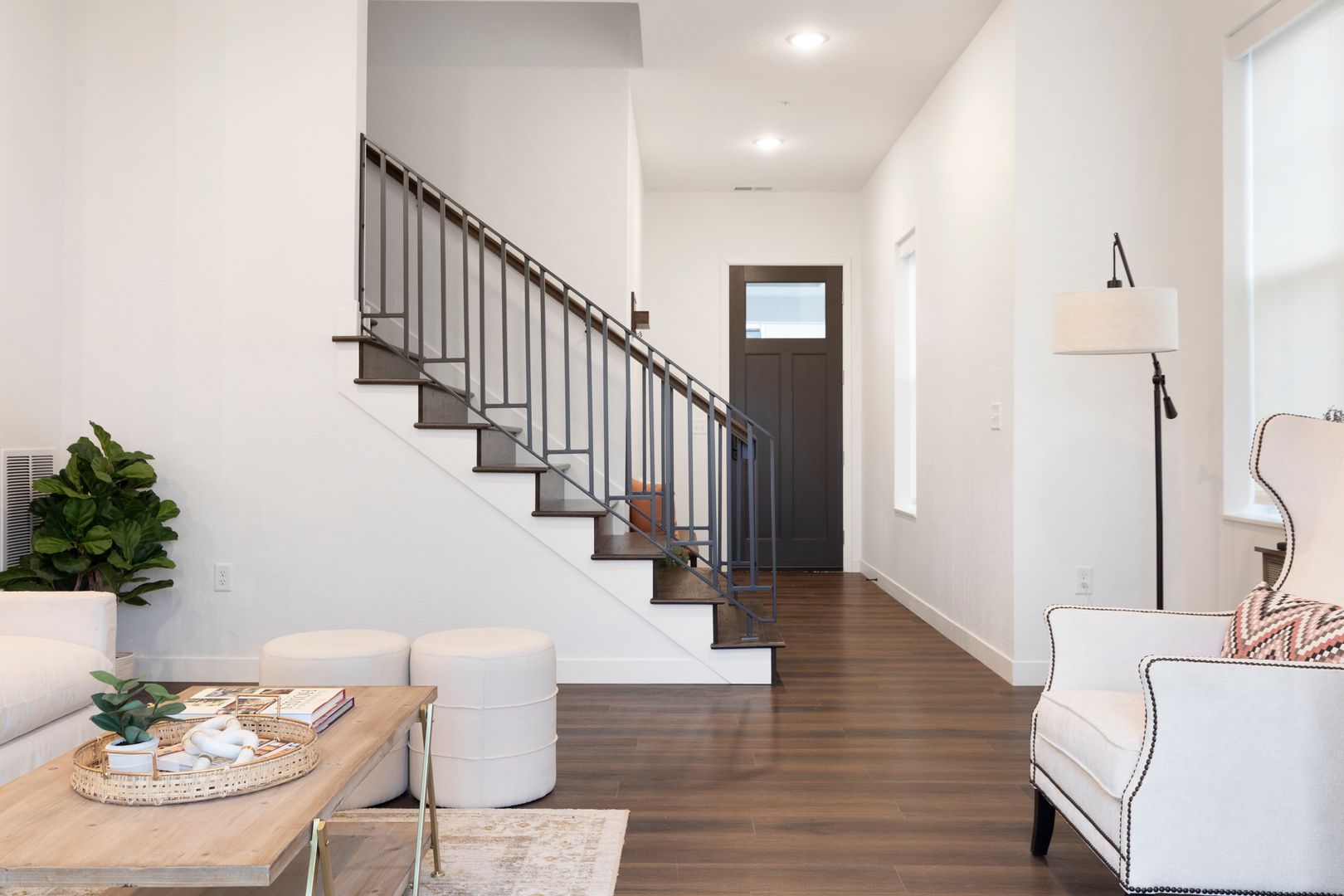 Vadnais Heights Townhome: 400 Oak Grove Lane