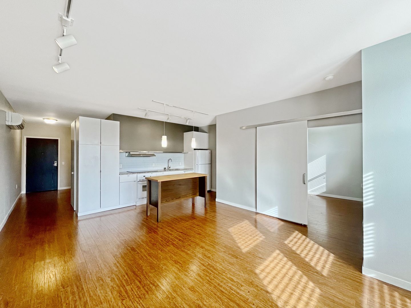 Minneapolis Apartment: 4556 46th Avenue S