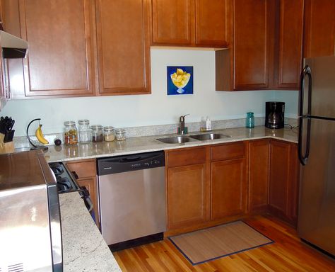 Freshly Updated, Sunlit 1 Bedroom at Summit Terrace! – photo 1