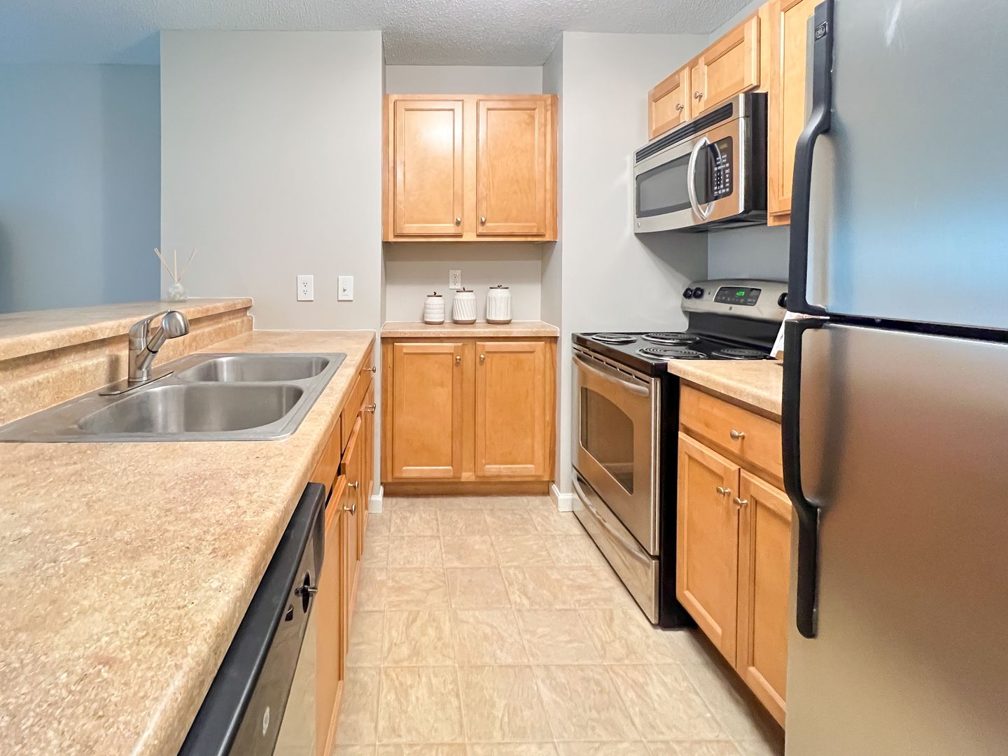 Minnetonka Apartment: 6100 Chasewood Pkwy