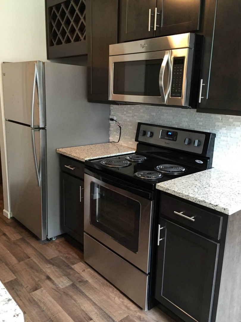 Eagan Apartment: 1950 Jade Lane