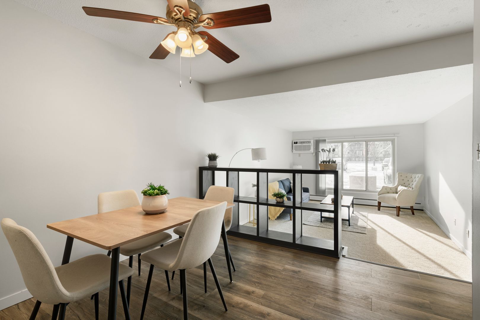 Minneapolis Apartment: 3031 Ewing Ave S