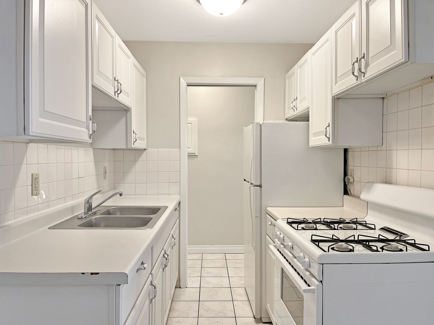 Minneapolis Apartment: 3029 France Avenue South