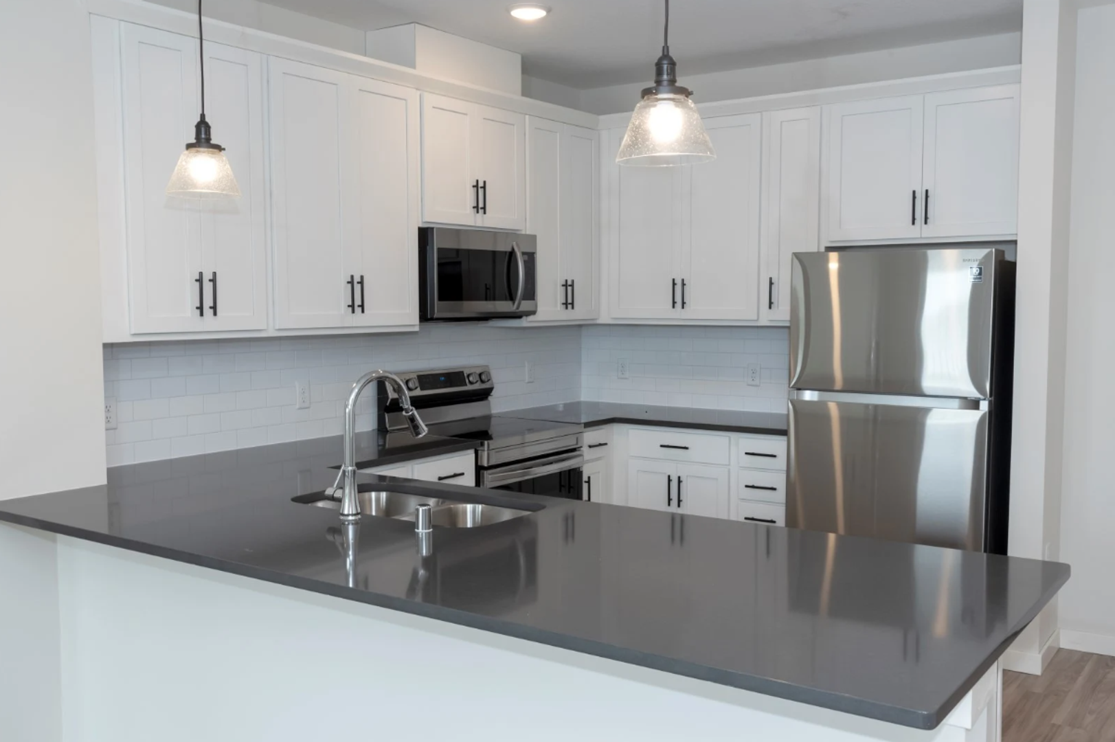 Hopkins Apartment: 4312 Shady Oak Rd