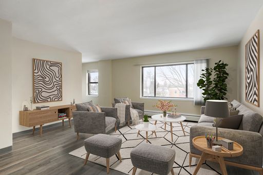 Top-Floor Corner Apartment with Sunset Views at Cleveland Terrace – photo 1