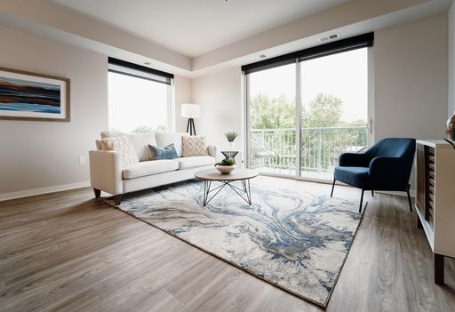 Sunny Corner 1BR Apartment at Metric Apartments with a Balcony! #309 – photo 1