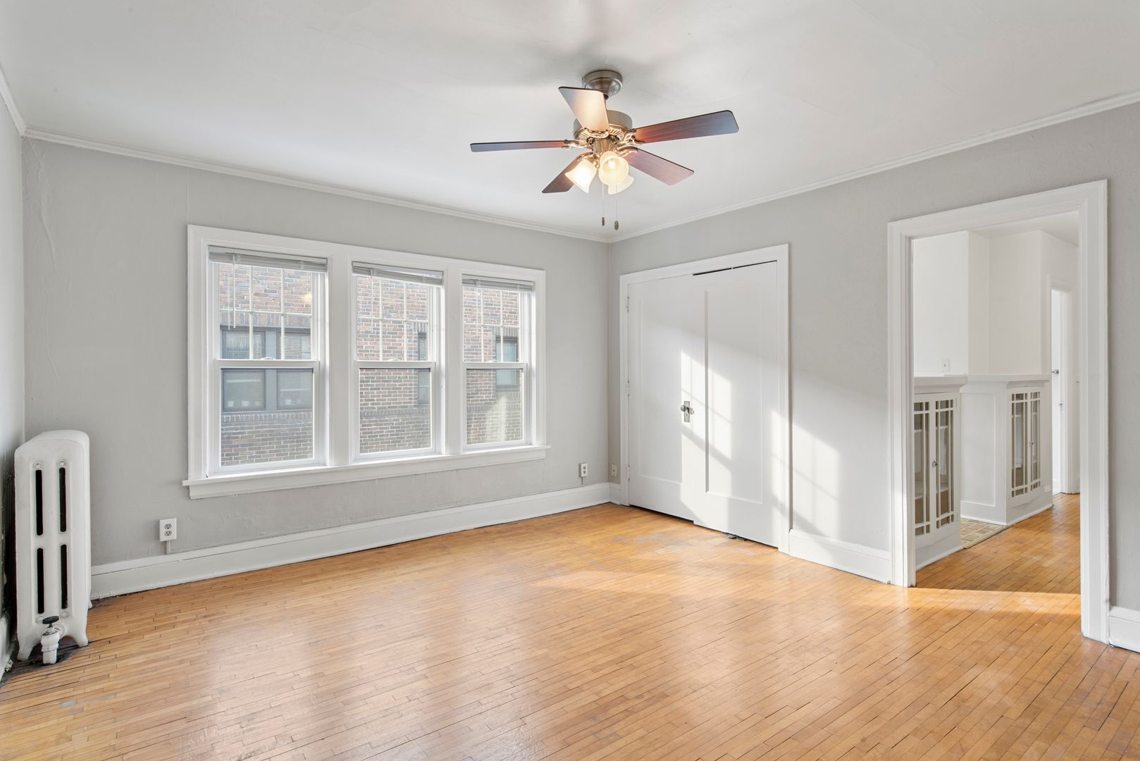 St. Paul Apartment: 1335 Grand Ave