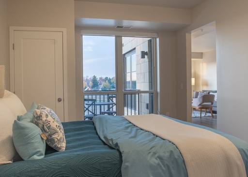 Large Upscale 1-Bedroom w/ Wine Chiller at The Reserve! Apt. 124