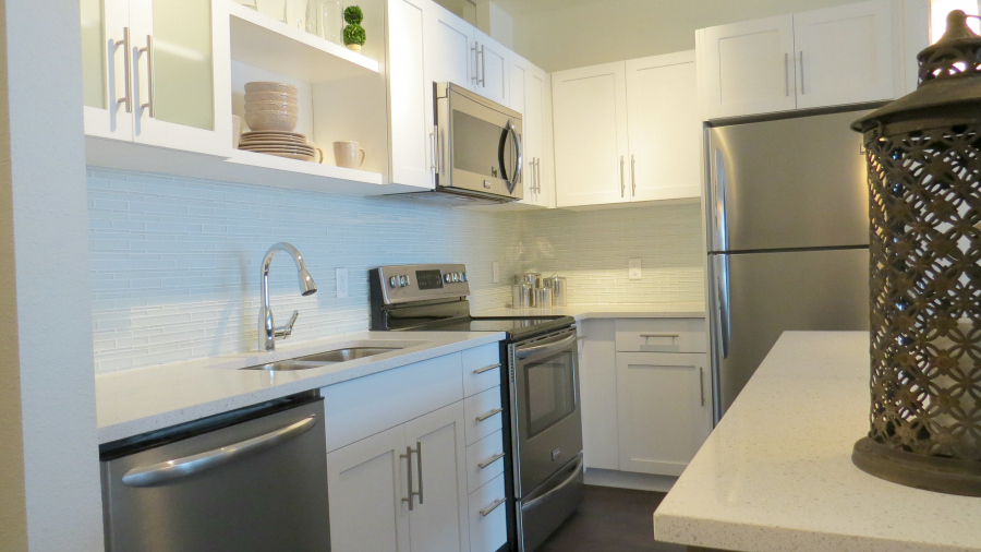 White Bear Lake Apartment: 4495 Lake Avenue S