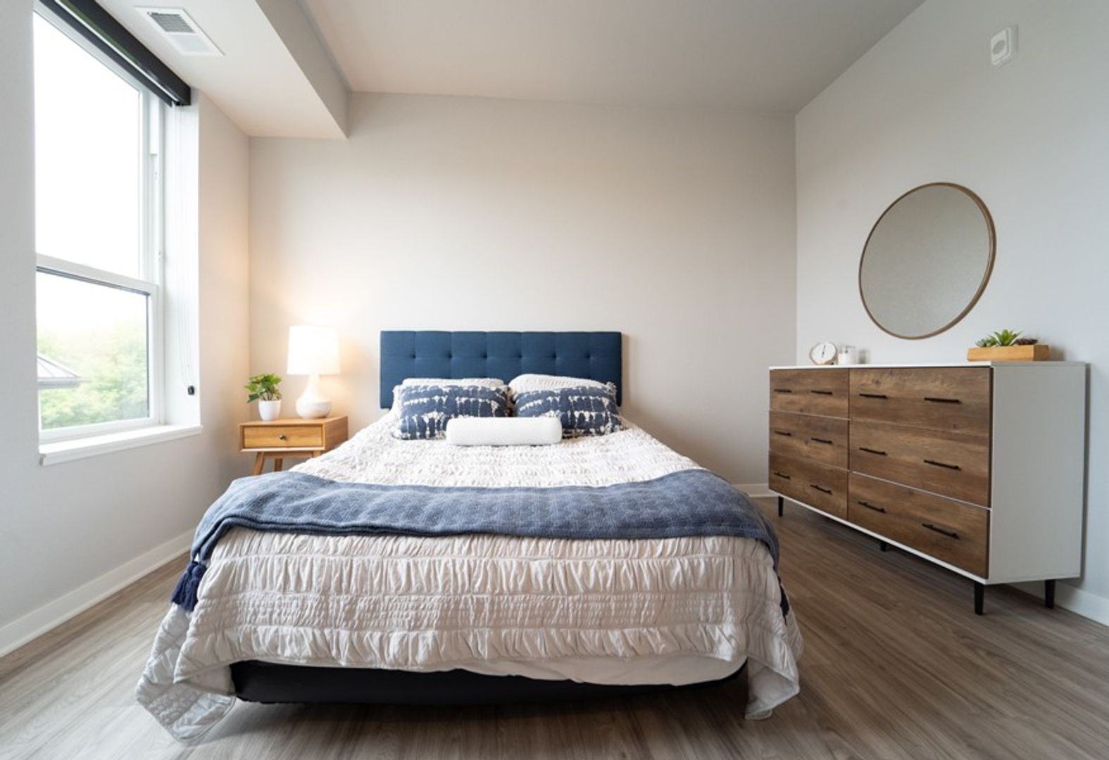 Minneapolis Apartment: 3820 West 31st Street