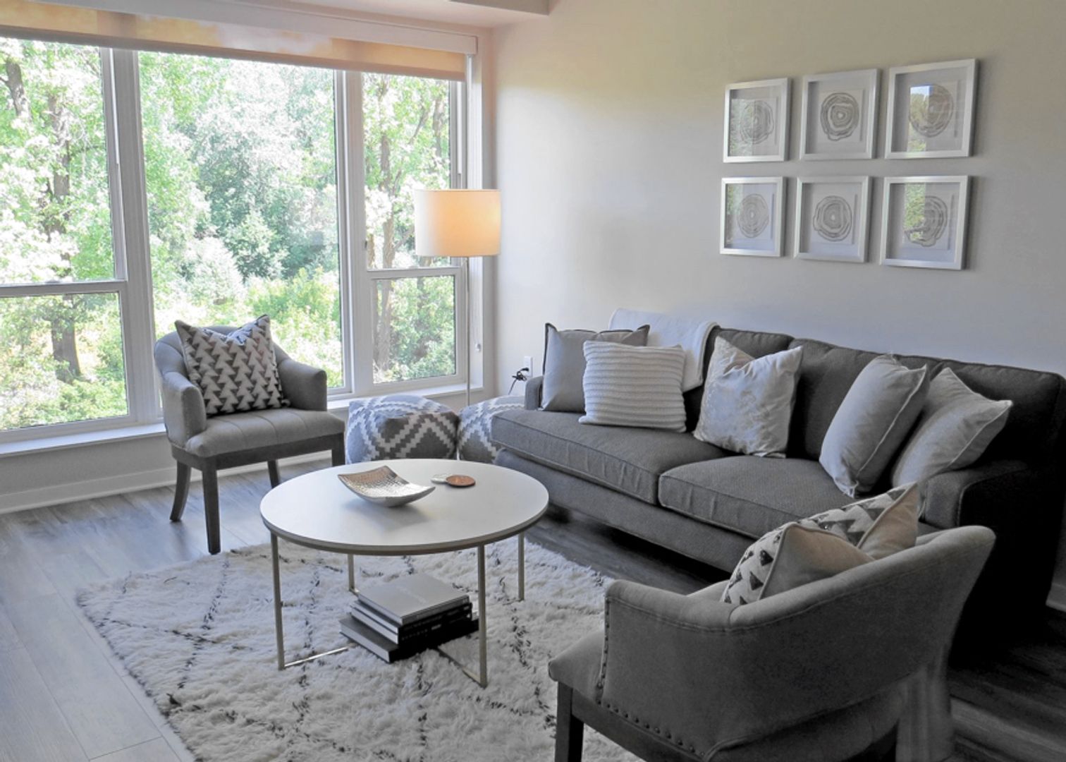 Mendota Heights Apartment: 720 S Plaza Way
