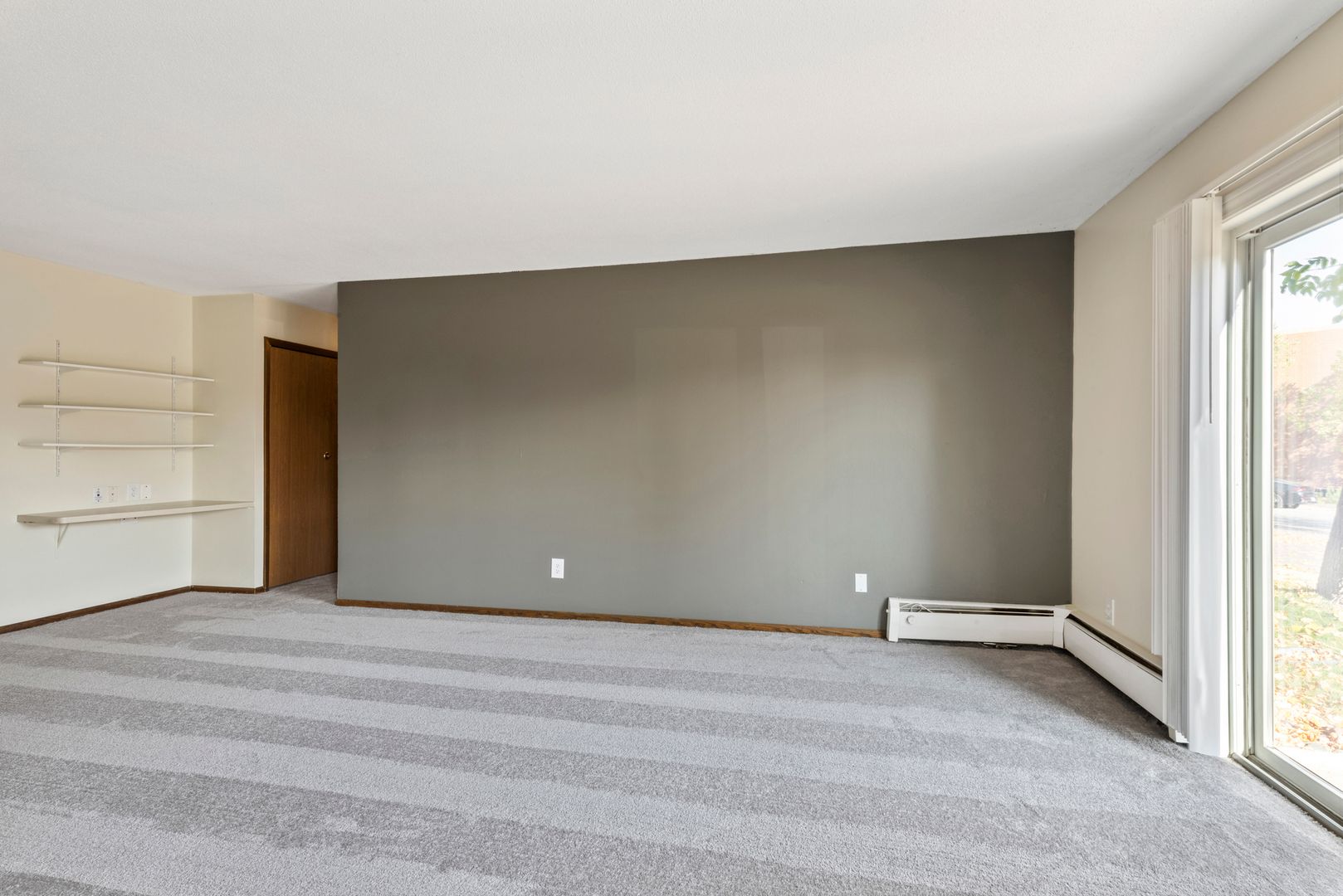 St Louis Park Apartment: 2480 South Hwy 100