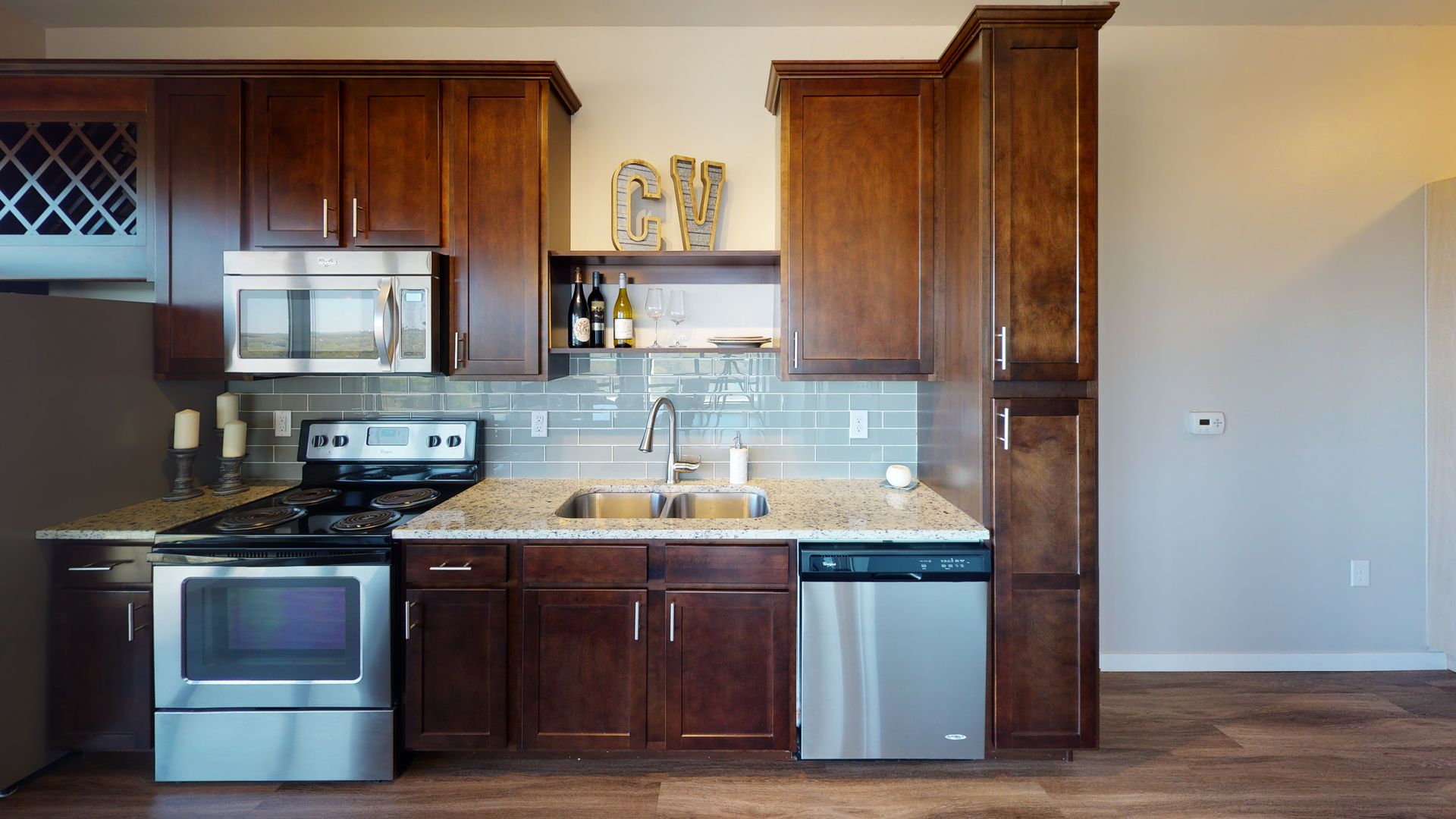 Eagan Apartment: 3435 Promenade Avenue