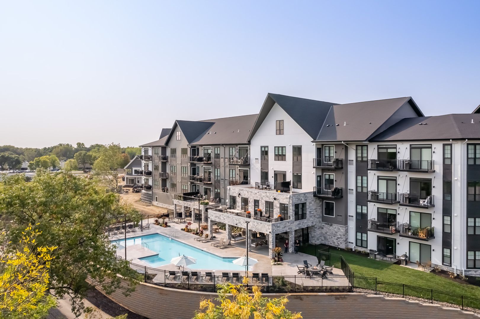 Vadnais Heights Townhome: 400 Oak Grove Lane