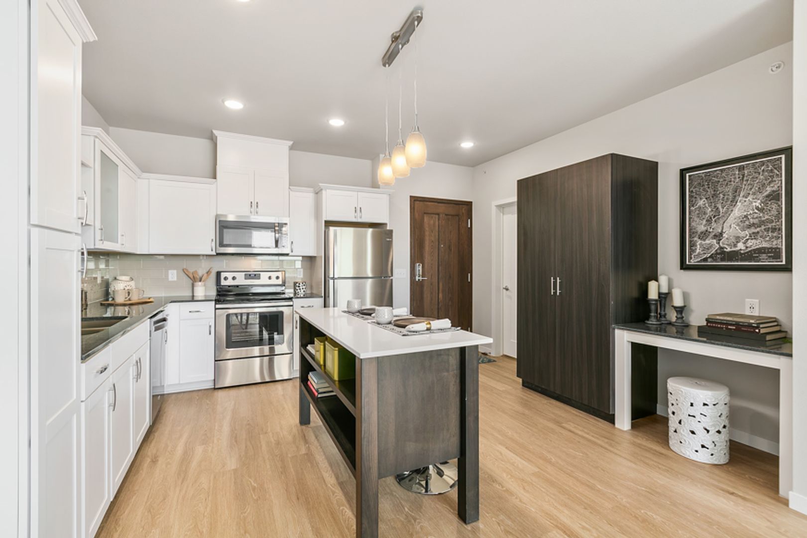 Eagan Apartment: 3485 Promenade Avenue