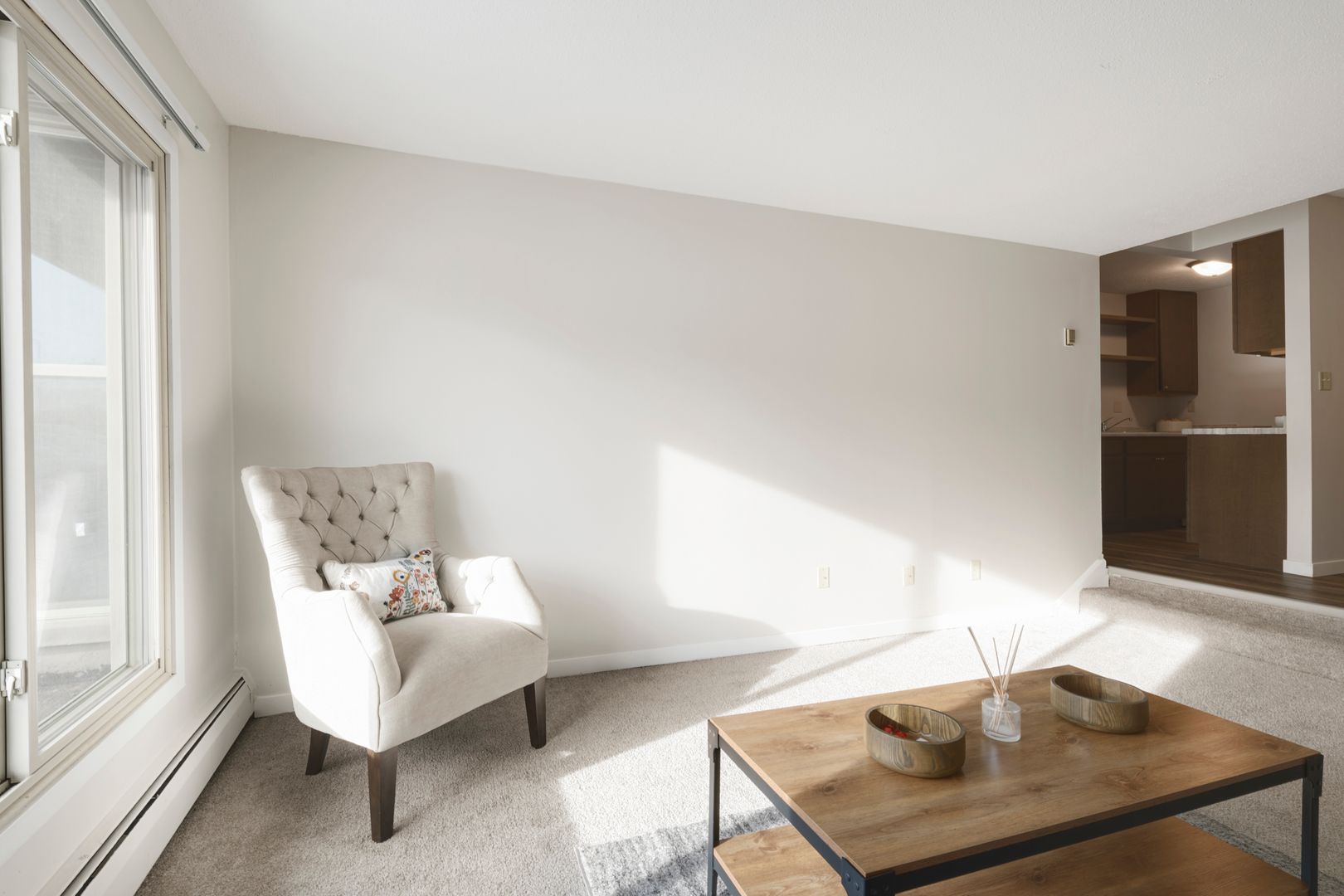 Minneapolis Apartment: 3031 Ewing Ave S