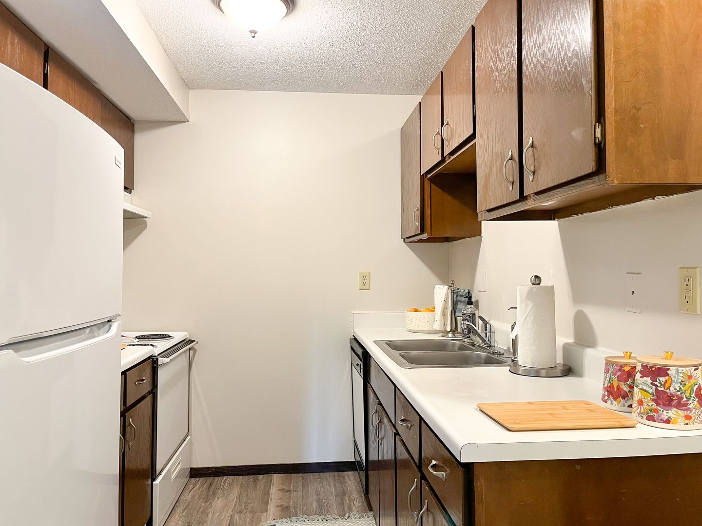 Minneapolis Apartment: 3031 Ewing Ave S