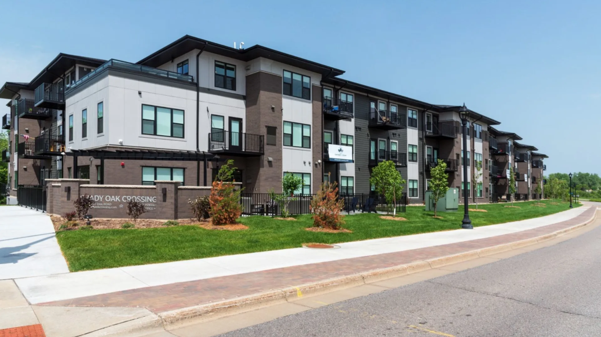 Hopkins Apartment: 4312 Shady Oak Rd