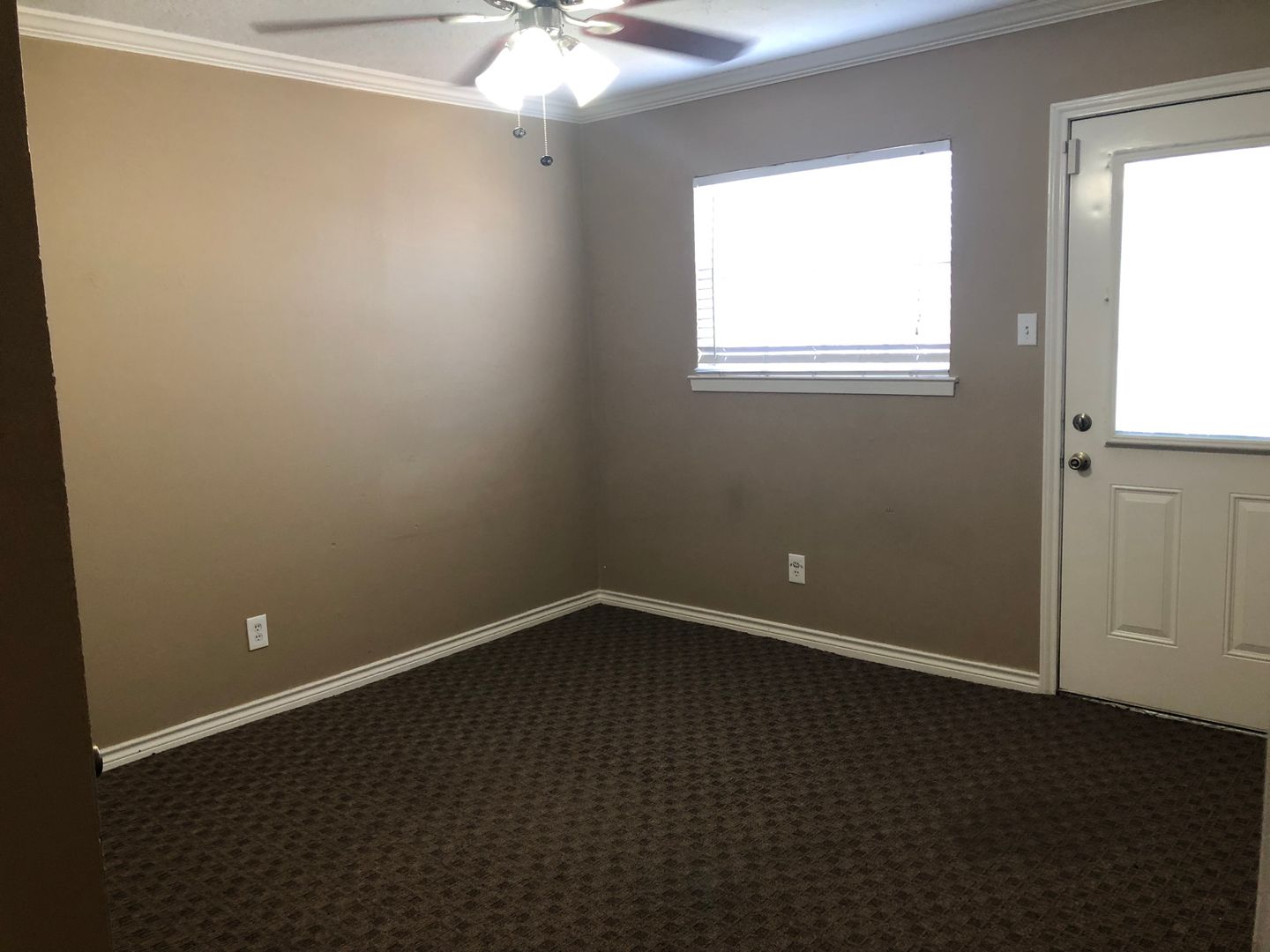 College Station House: 700 Chalet Court