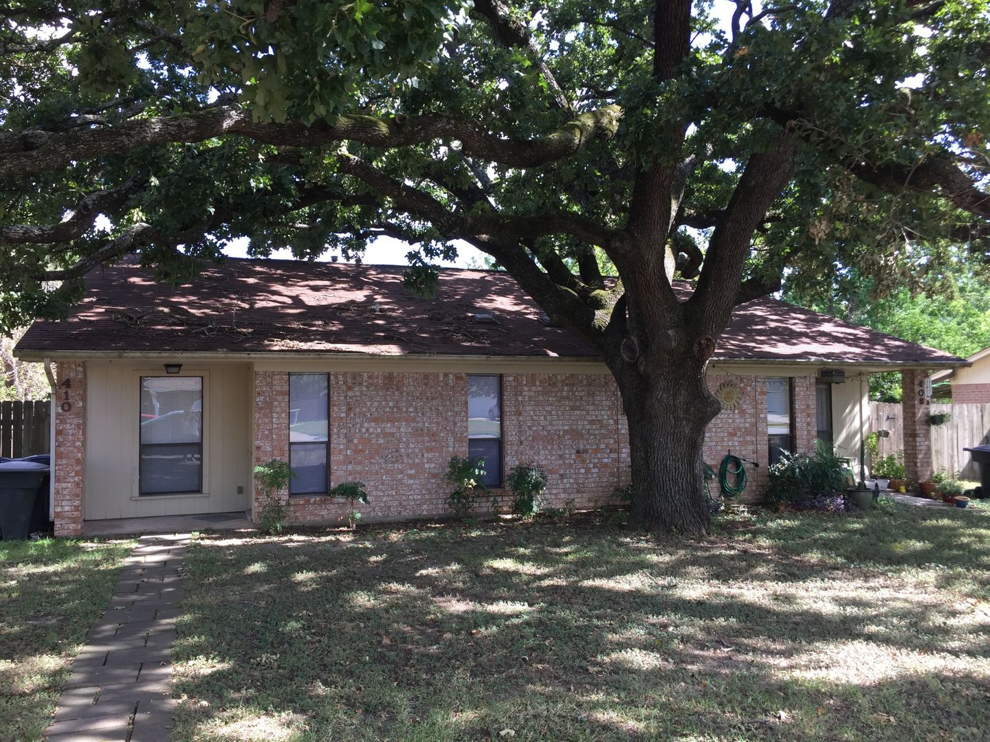 College Station Apartment: 408-410 Brentwood