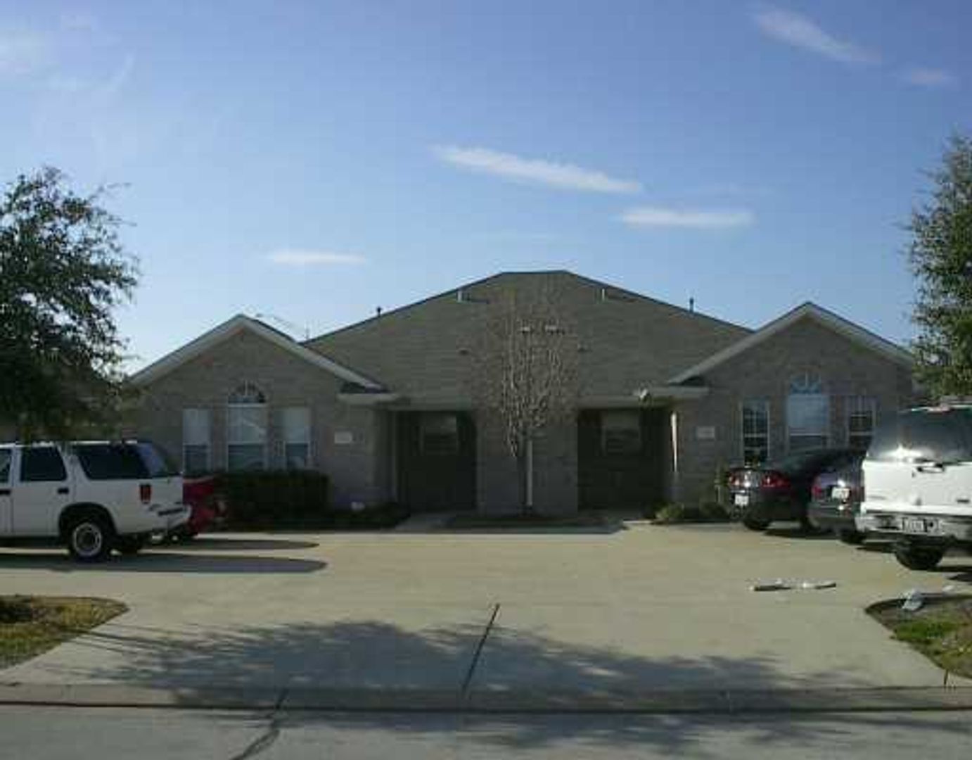 College Station Apartment: 2320-2322 Axis Court