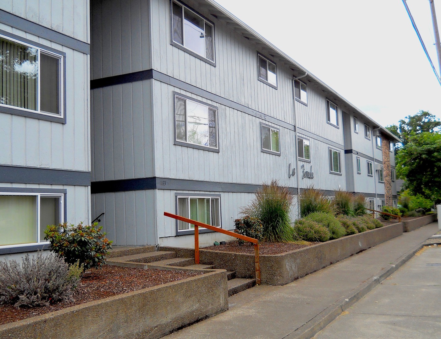 Corvallis Apartment: 1111-1133 SW Western Blvd and 720 SW 11th St.