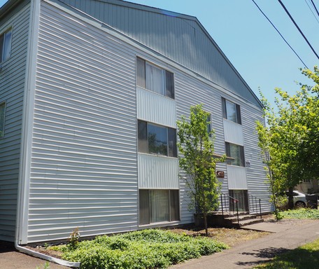 One bed one bath on 6th street in Corvallis! – photo 1