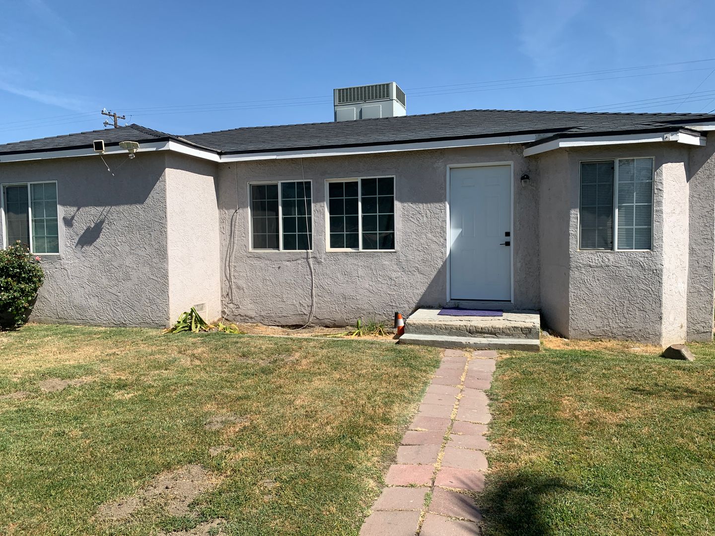 House for rent at 750 Hudson Dr, Bakersfield, CA 93313