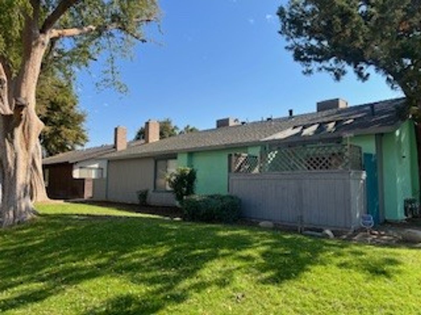 Bakersfield Apartment: 7000 North Halfmoon