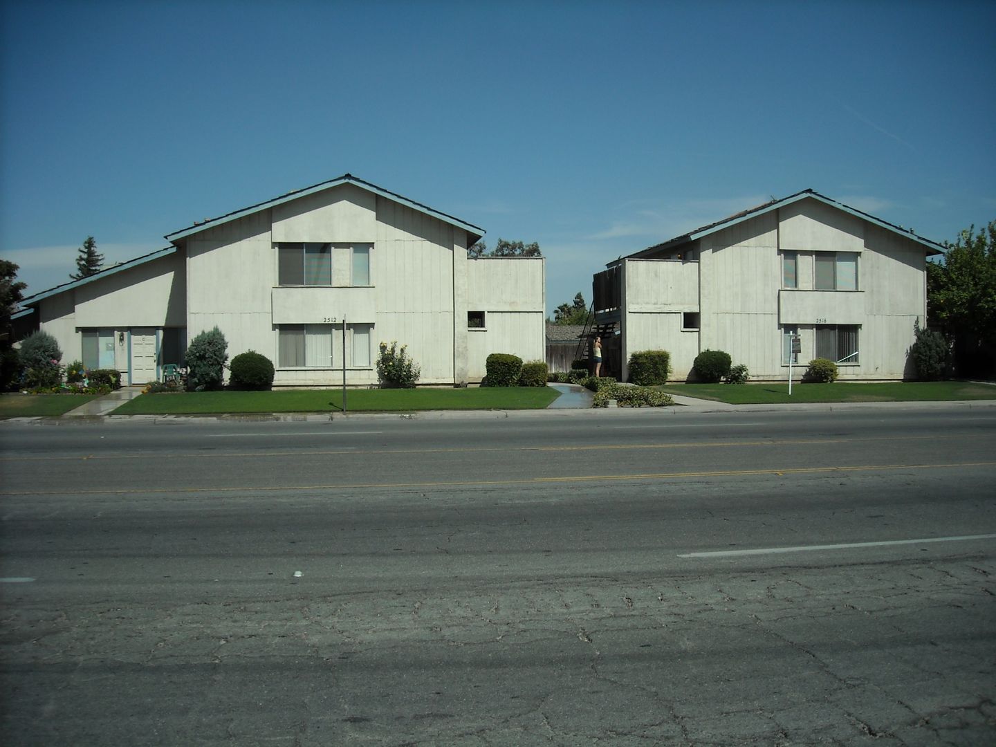 Bakersfield Apartment: 2516 Ashe Rd
