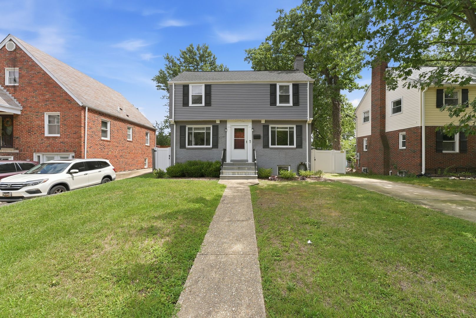 Cheverly House: 2341 Belleview Ave