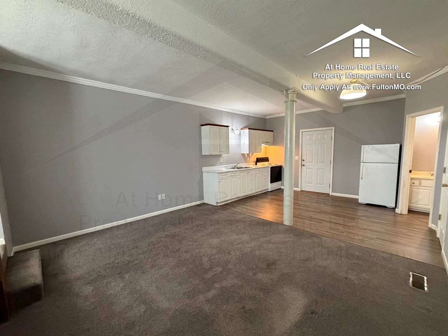 Fulton Apartment: 808 Center Street