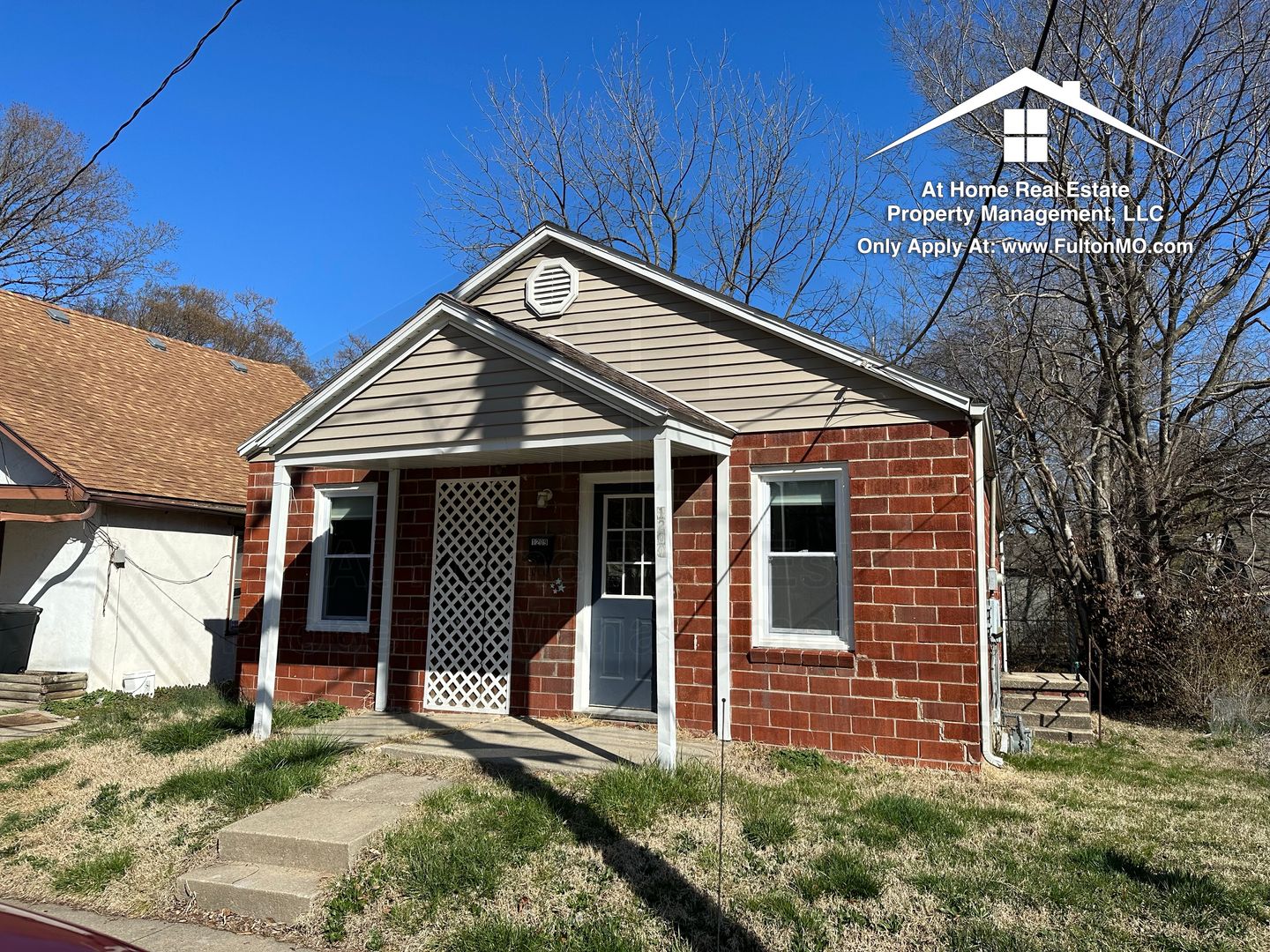 Columbia House: 1209 East Ash Street