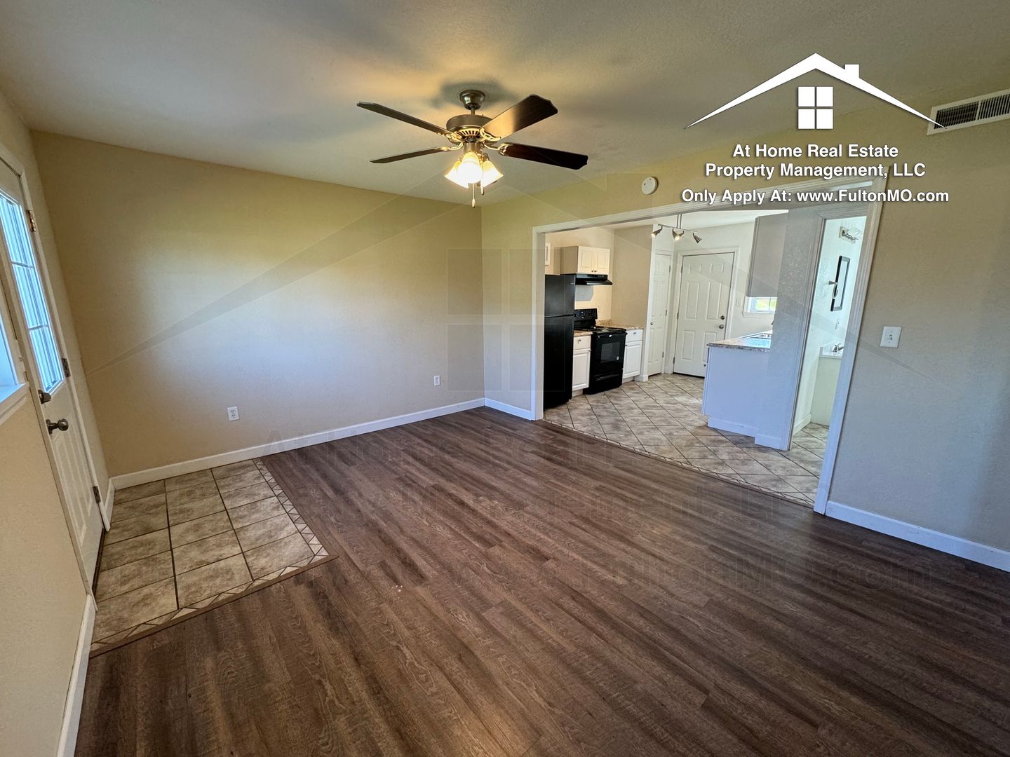 Fulton Apartment: 500 Churchill Road