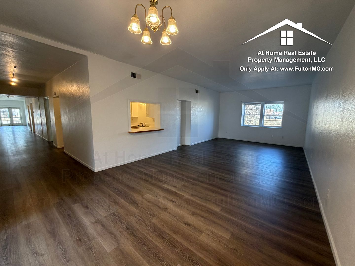 Fulton Apartment: ​Boulder and Granite Court