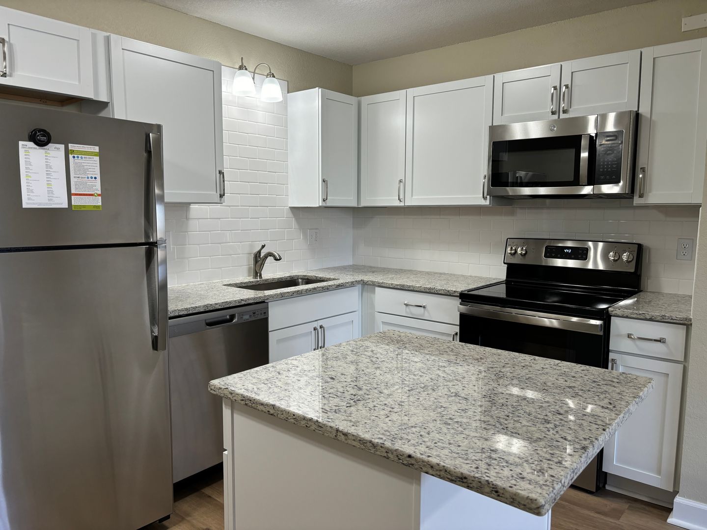 Merriam Apartment: 6216 Slater