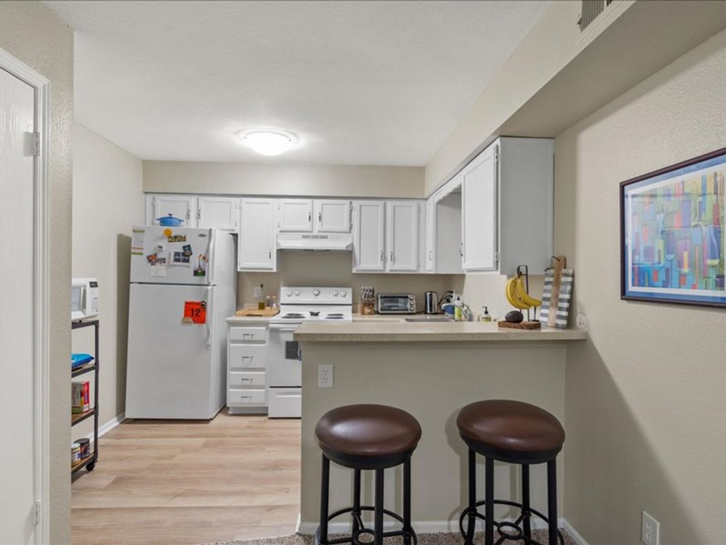 Mission Apartment: 5945 Woodson Rd.