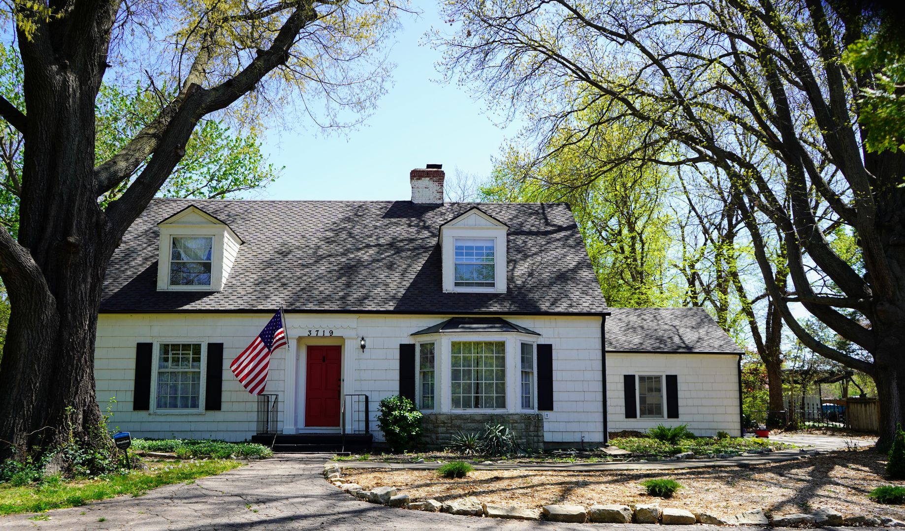 Wichita House: 3719 E Elmwood Dr