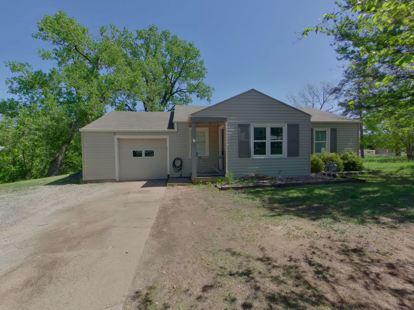 Wichita House: 430 N Jackson Heights