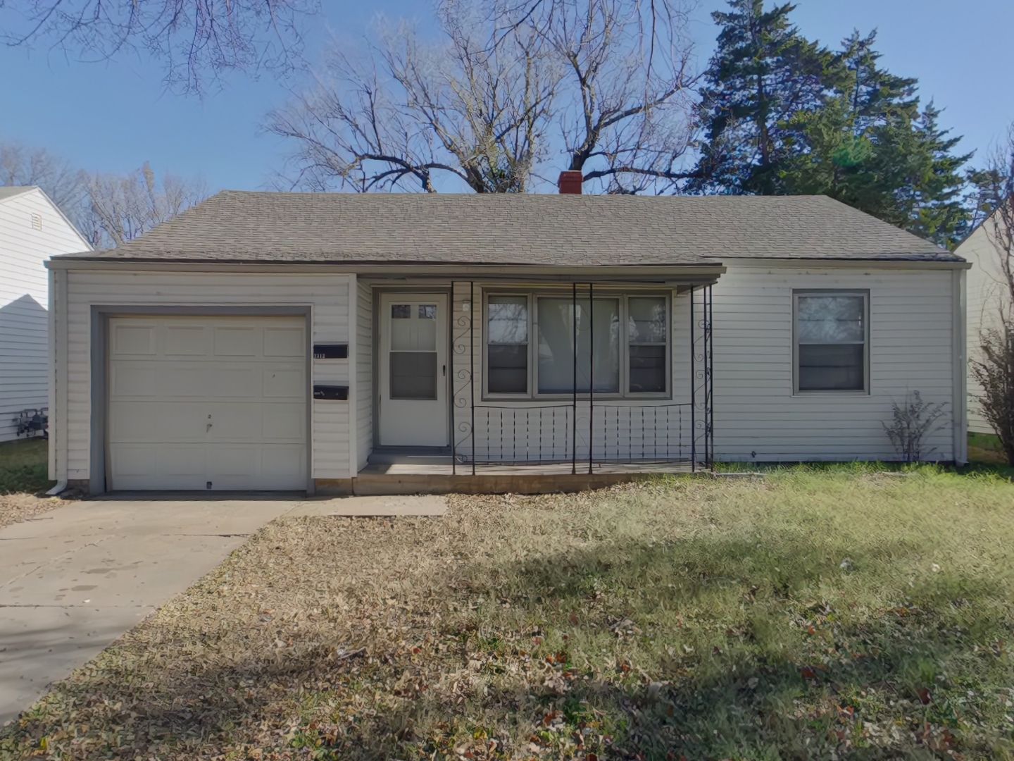 Wichita Apartment: 2312 S Topeka