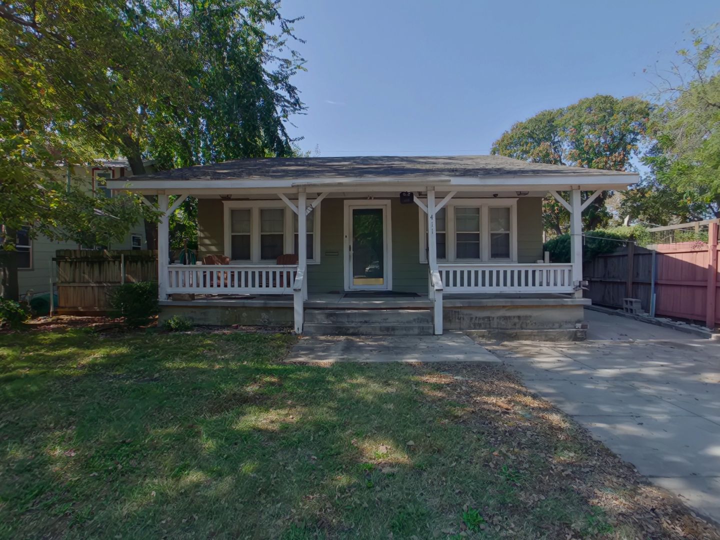 Wichita House: 411 S Poplar