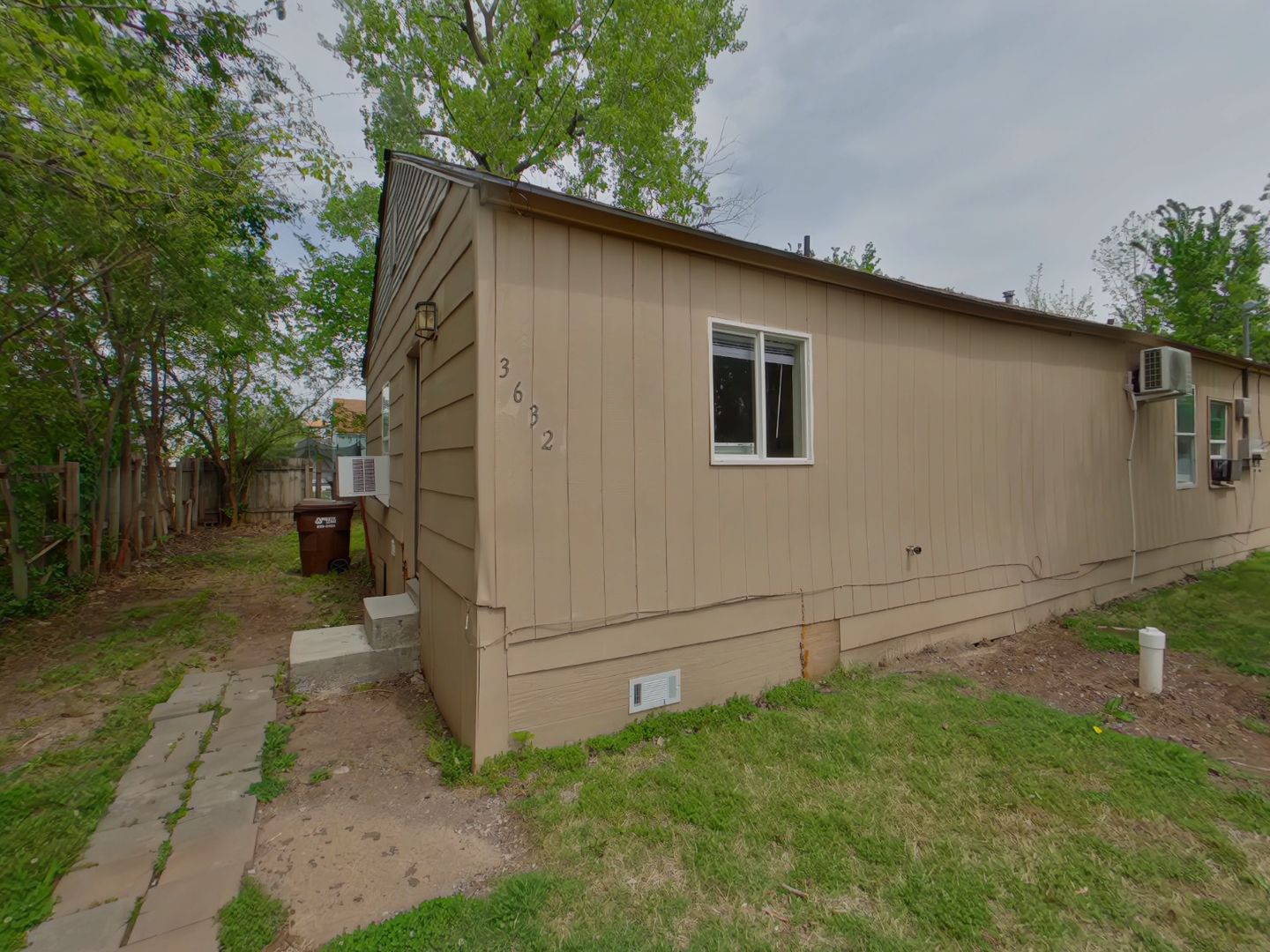 Wichita House: 3632 E 31st St