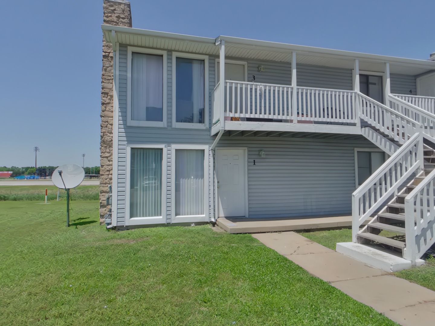 Wichita House: 3950 N Garland Apt 3